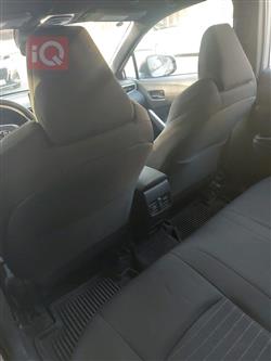 تۆیۆتا کۆرۆلا کرۆس